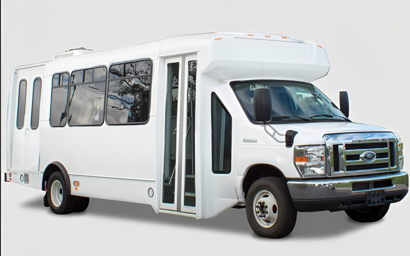 Motiv Power Systems SHUTTLE BUS - image 1 of 6