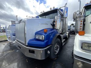 2020 WESTERN STAR 4900 IMG_6304-1-scaled-1
