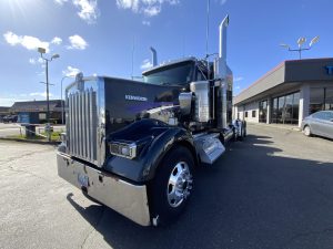 2022 KENWORTH W900 IMG_7776-scaled-1