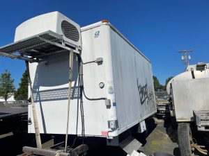 1995 JOHNSON 16 FT drivers-side-front-scaled-2