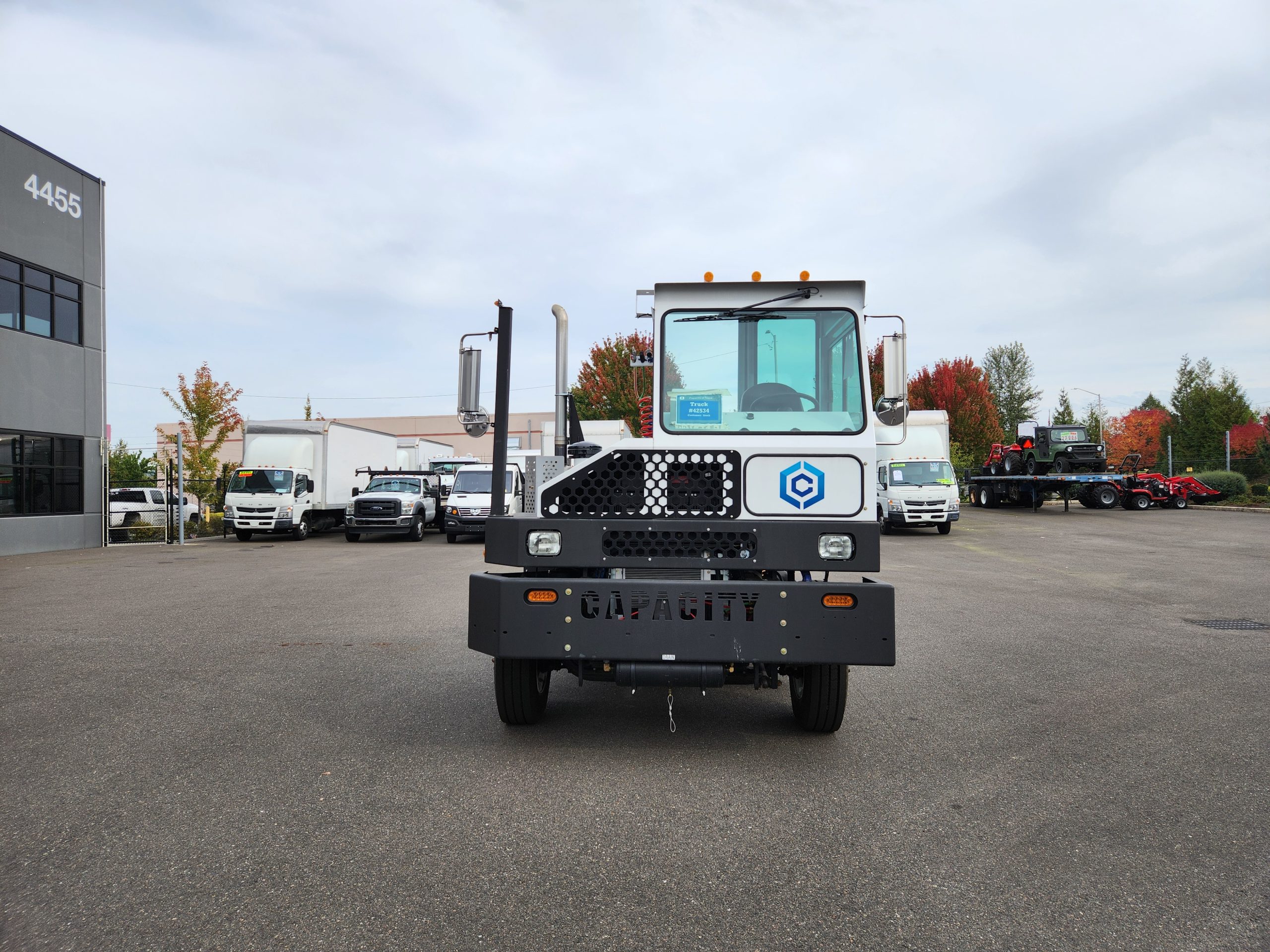 2024 CAPACITY TJ5000 - image 2 of 6