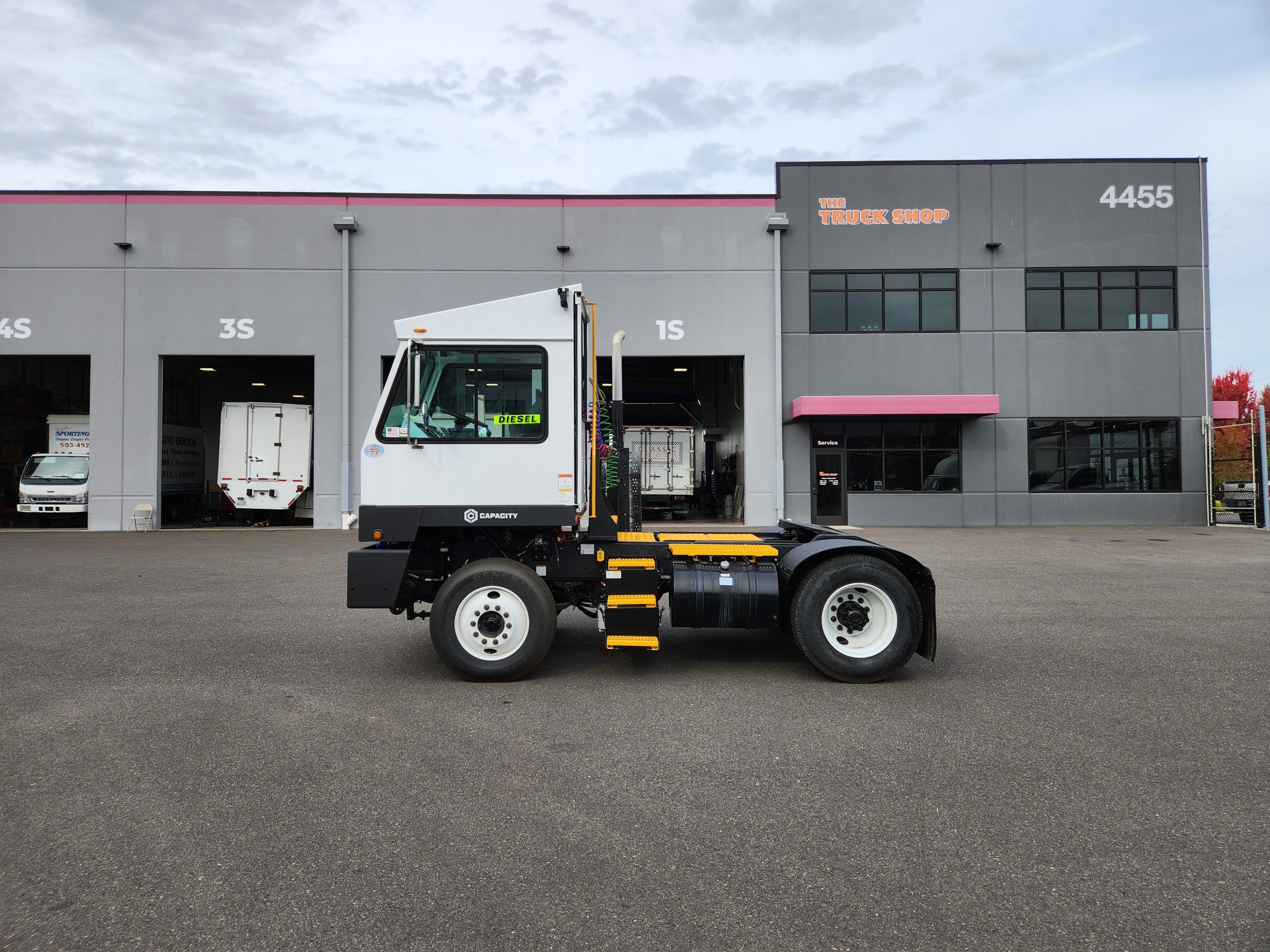 1000003883 1000003883