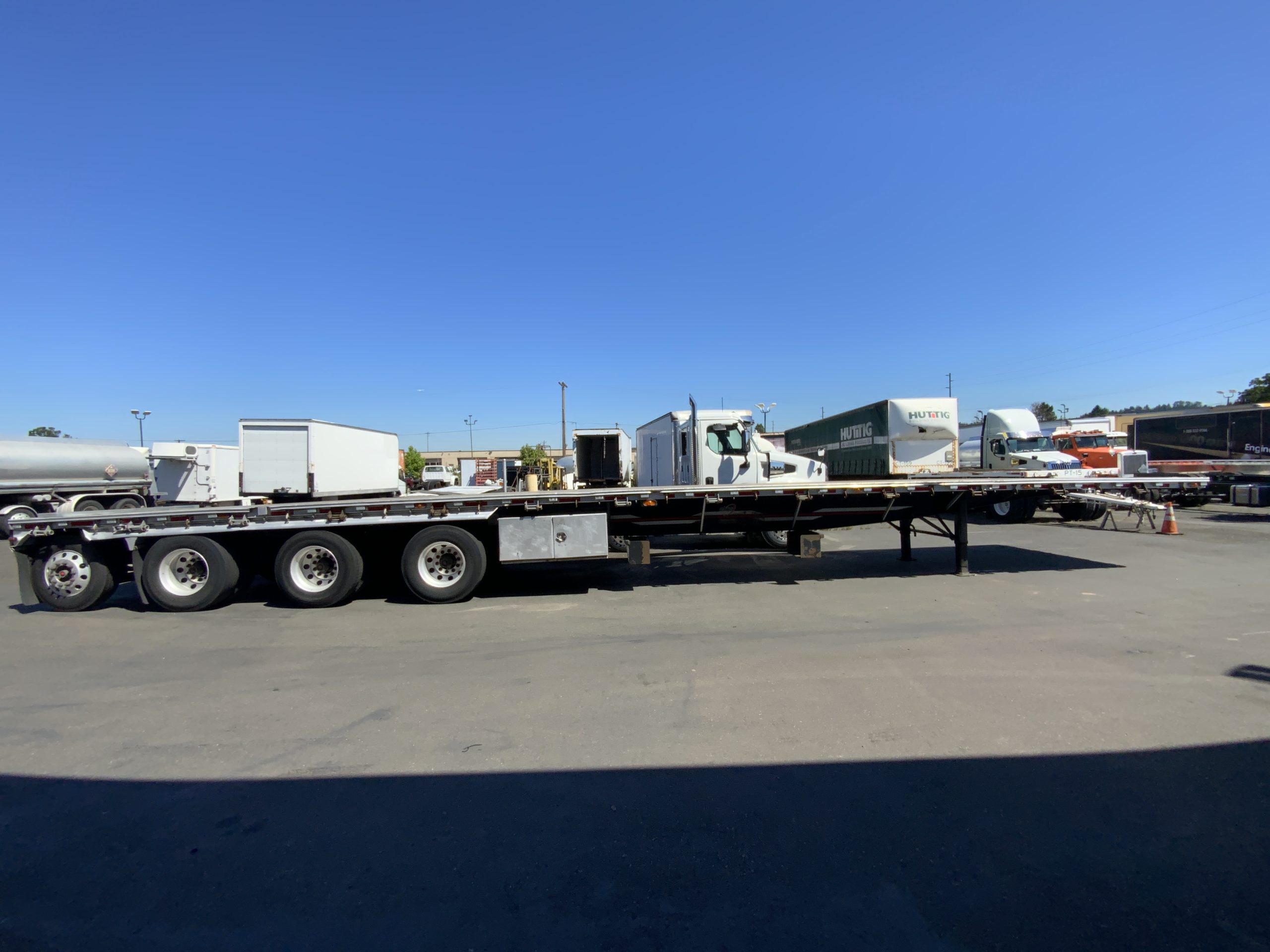 2015 WESTERN TRAILERS - image 2 of 6