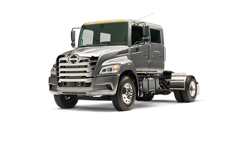 Hino XL8 xl8_crew_cab_tractor