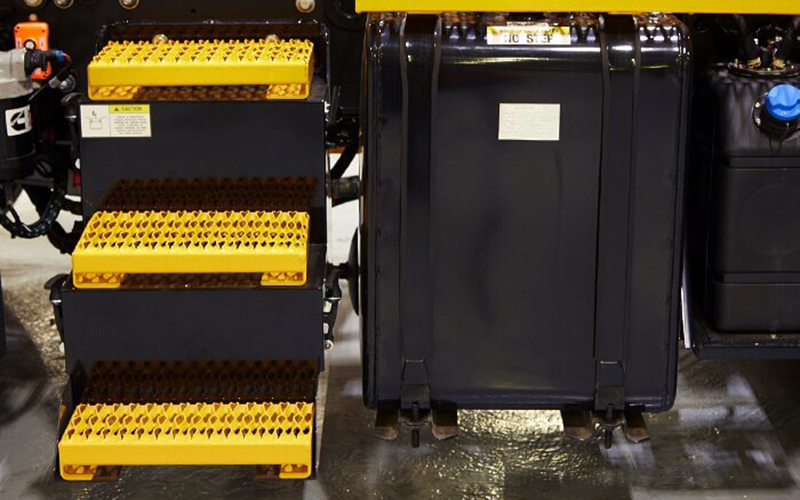 Capacity TJ 5000
(OFF-HIGHWAY & DOT) - image 2 of 4