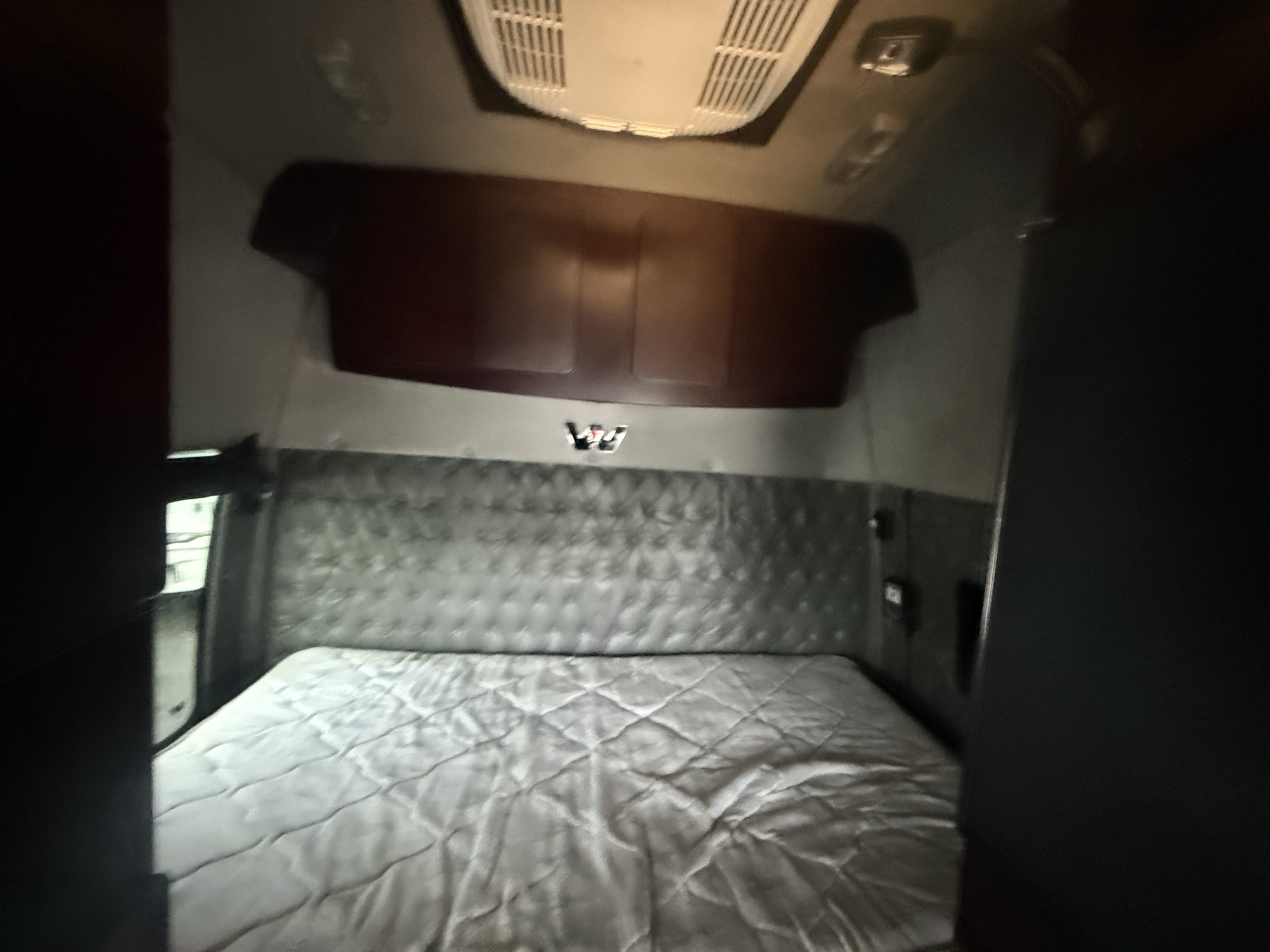 2021 WESTERN STAR 4900FA - image 6 of 6