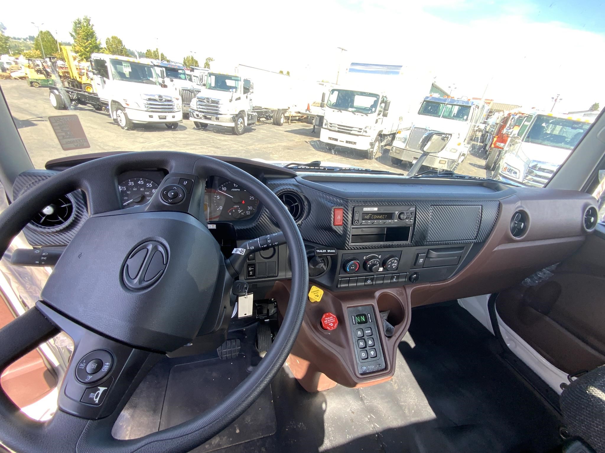 2026 HINO XL8 10004370429 2026 HINO XL8 10004370429