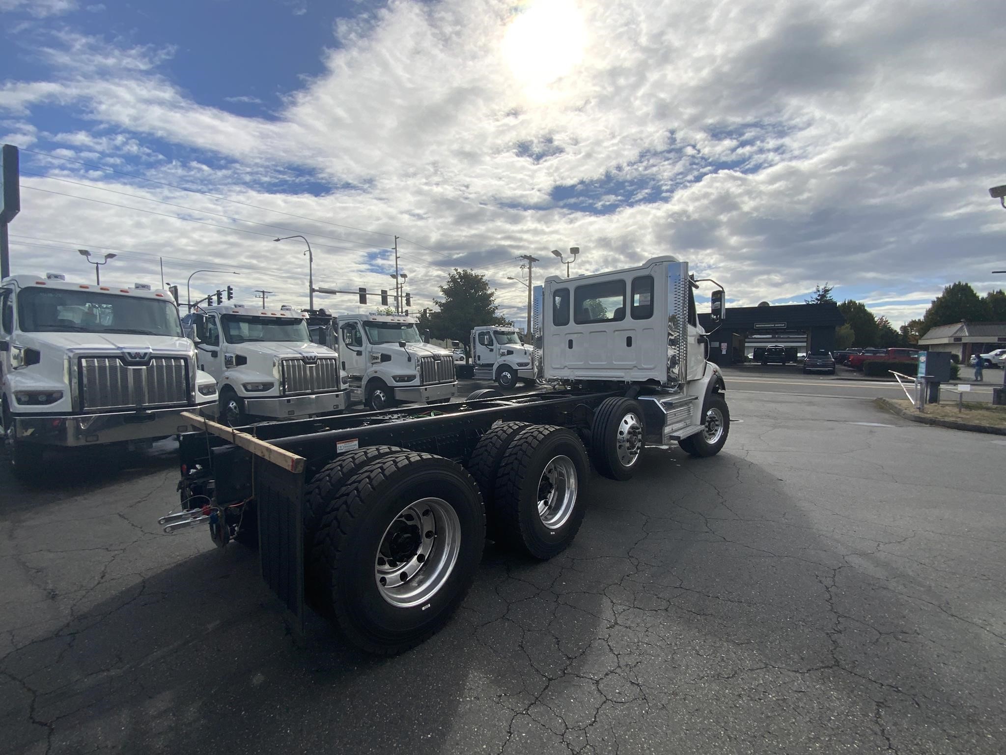 2026 WESTERN STAR 47X - image 6 of 6