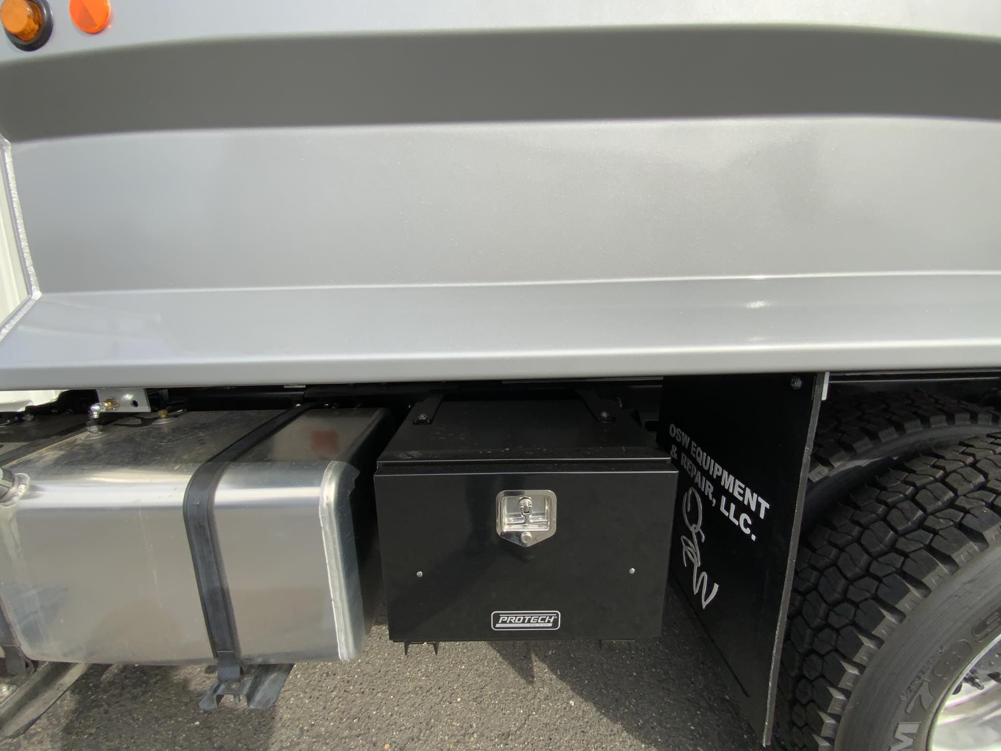 2026 HINO XL8 10013756519 2026 HINO XL8 10013756519