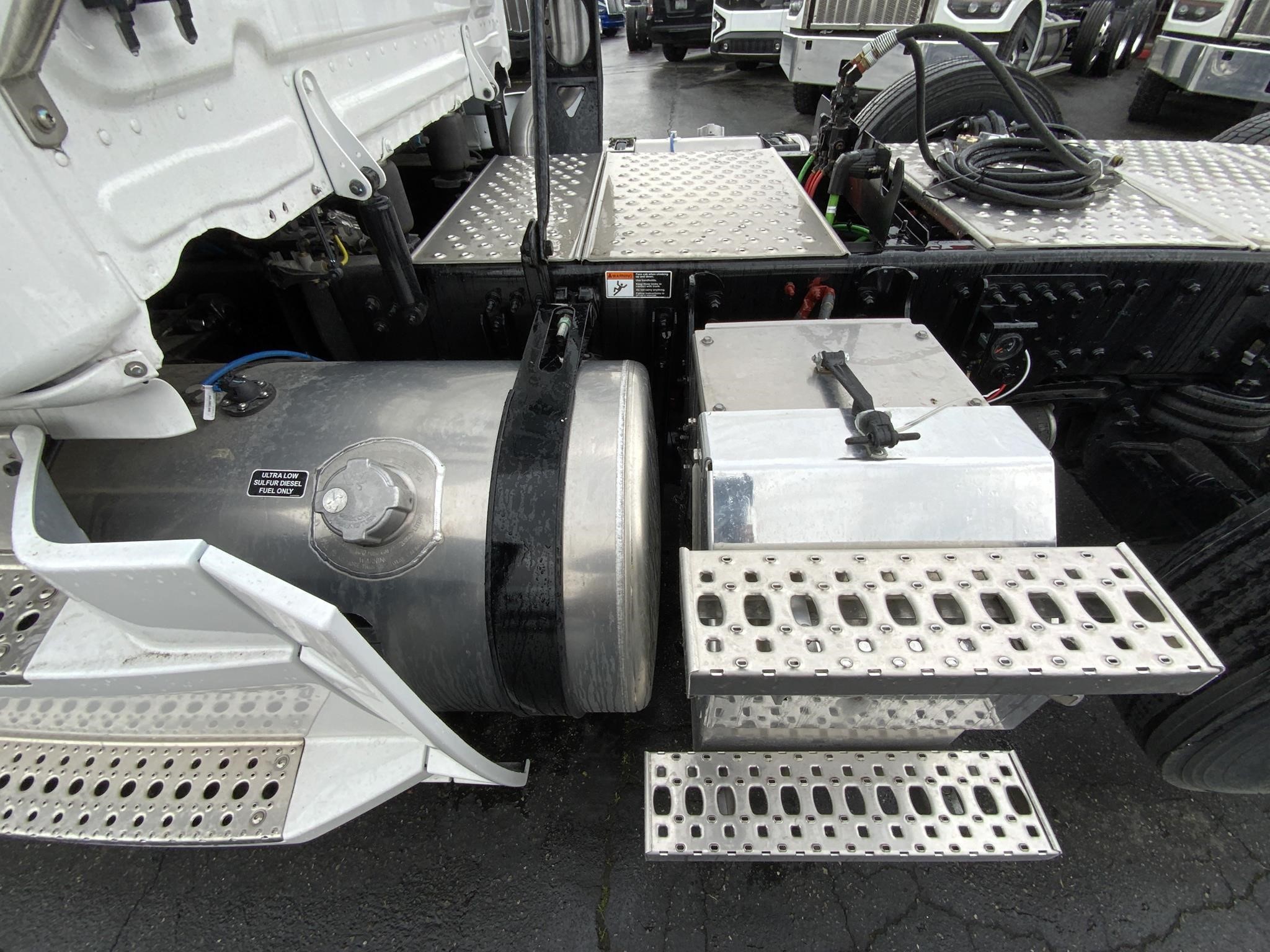 2025 WESTERN STAR 57X 10013800859 2025 WESTERN STAR 57X 10013800859