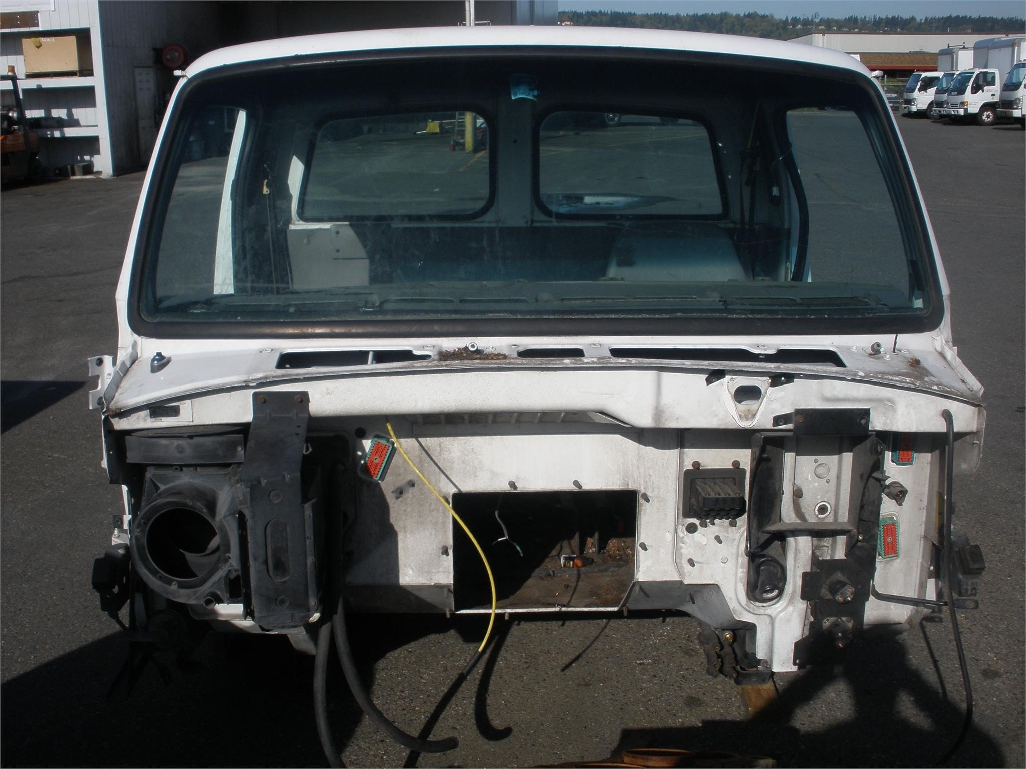 2000 STERLING ACTERRA - image 6 of 6