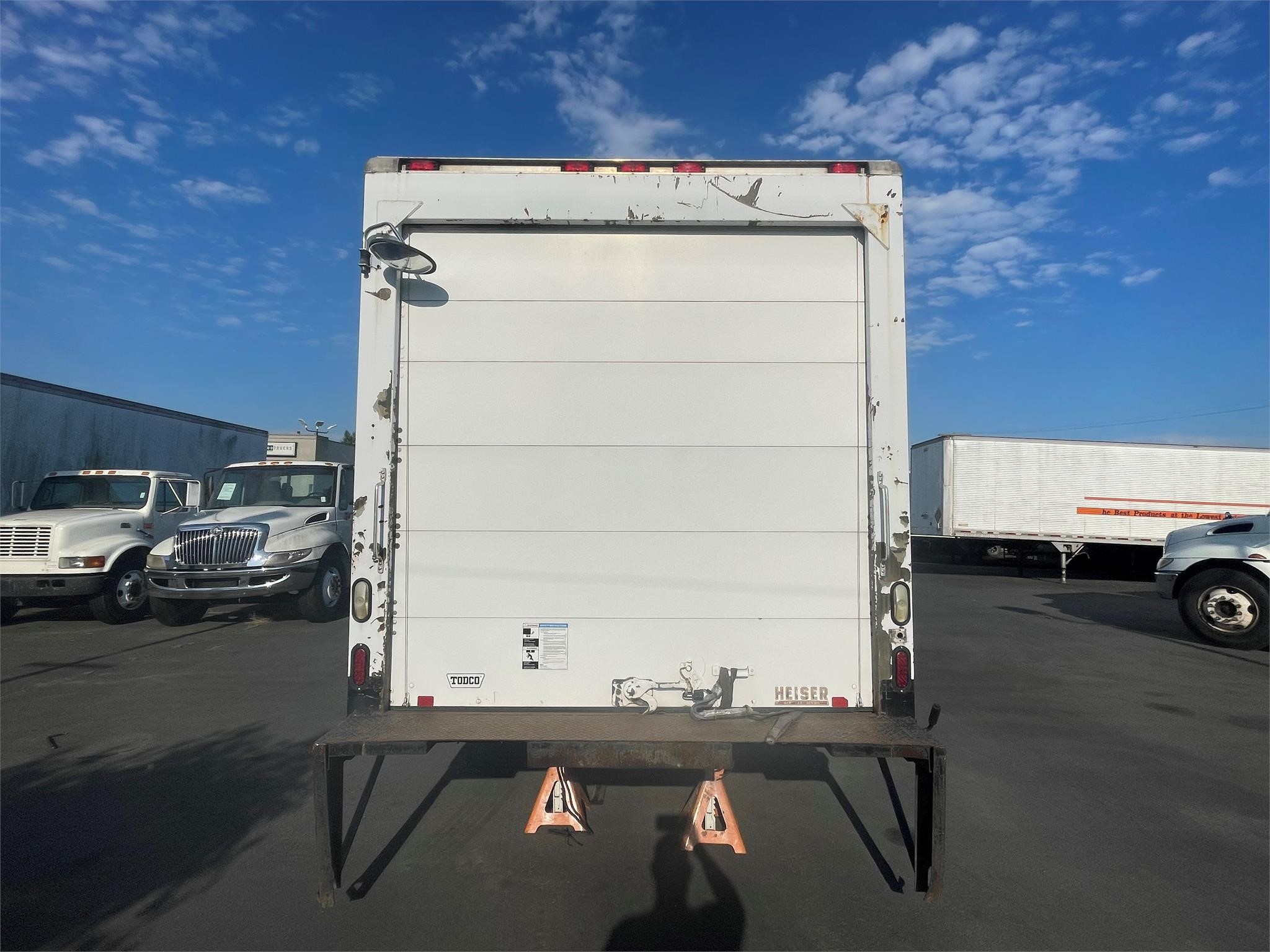 1995 SUPREME CORP 18 FT - image 4 of 6