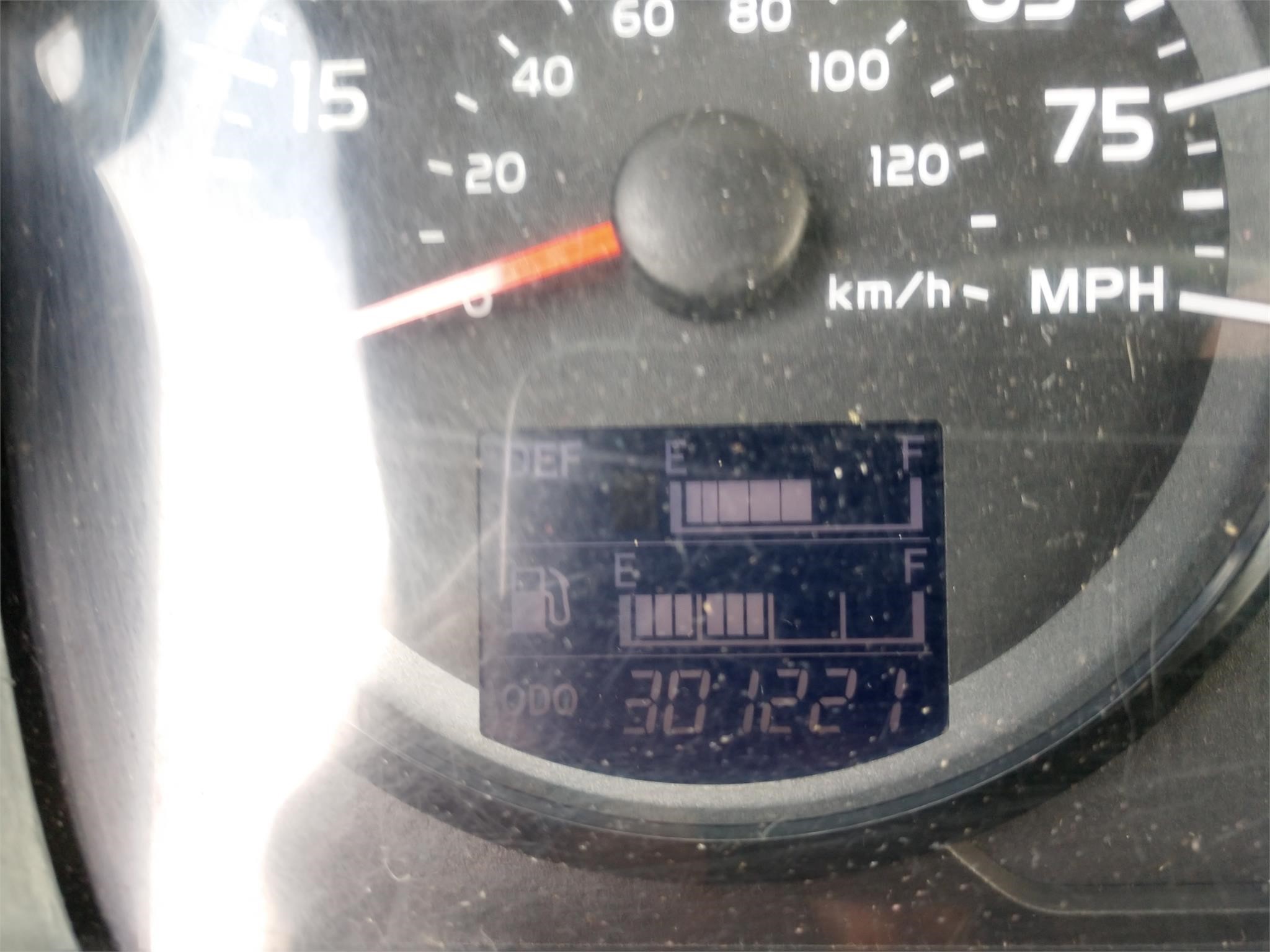 2015 HINO 338 8045110809 2015 HINO 338 8045110809