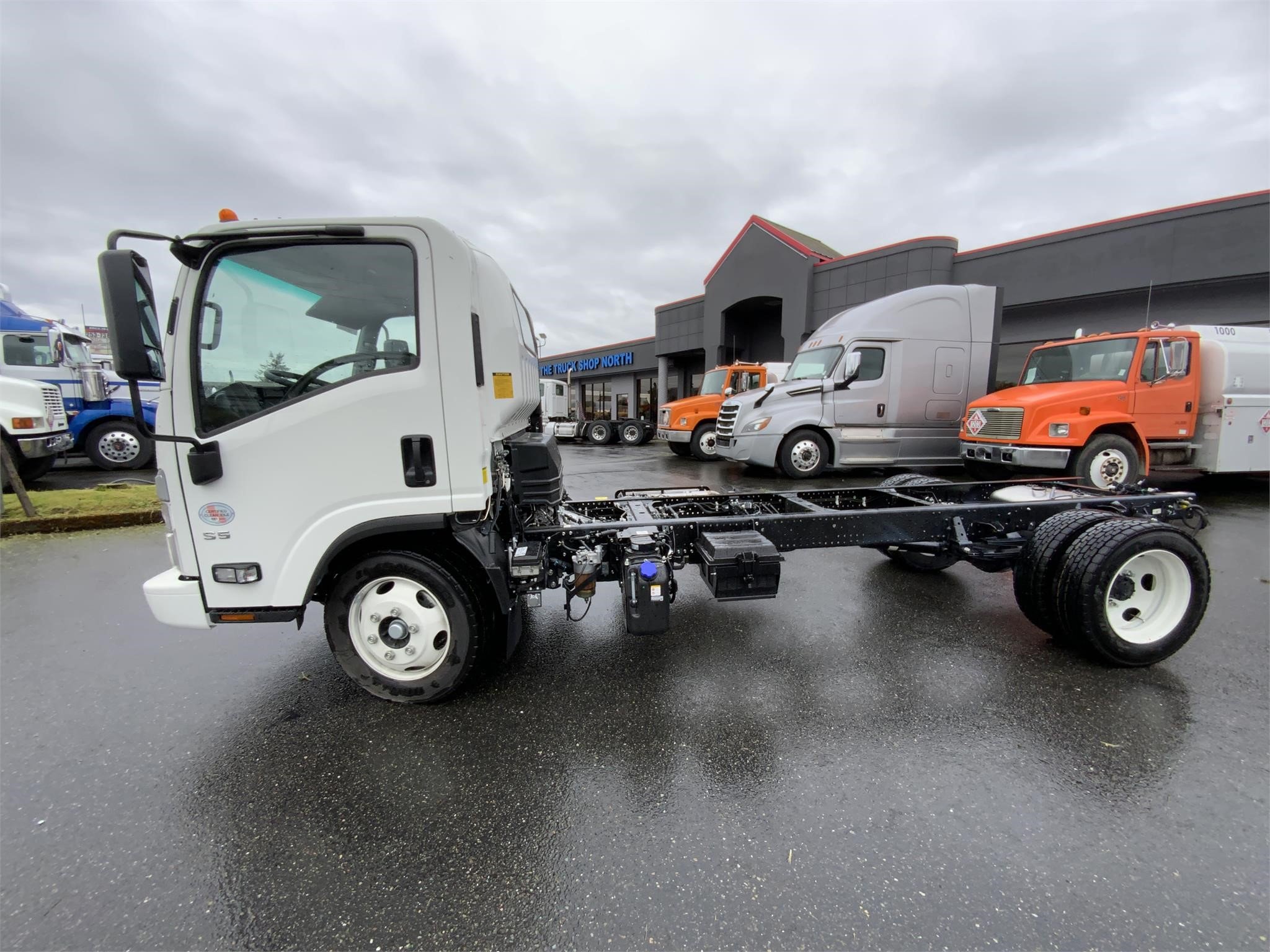 2024 HINO S5 9003712399 2024 HINO S5 9003712399