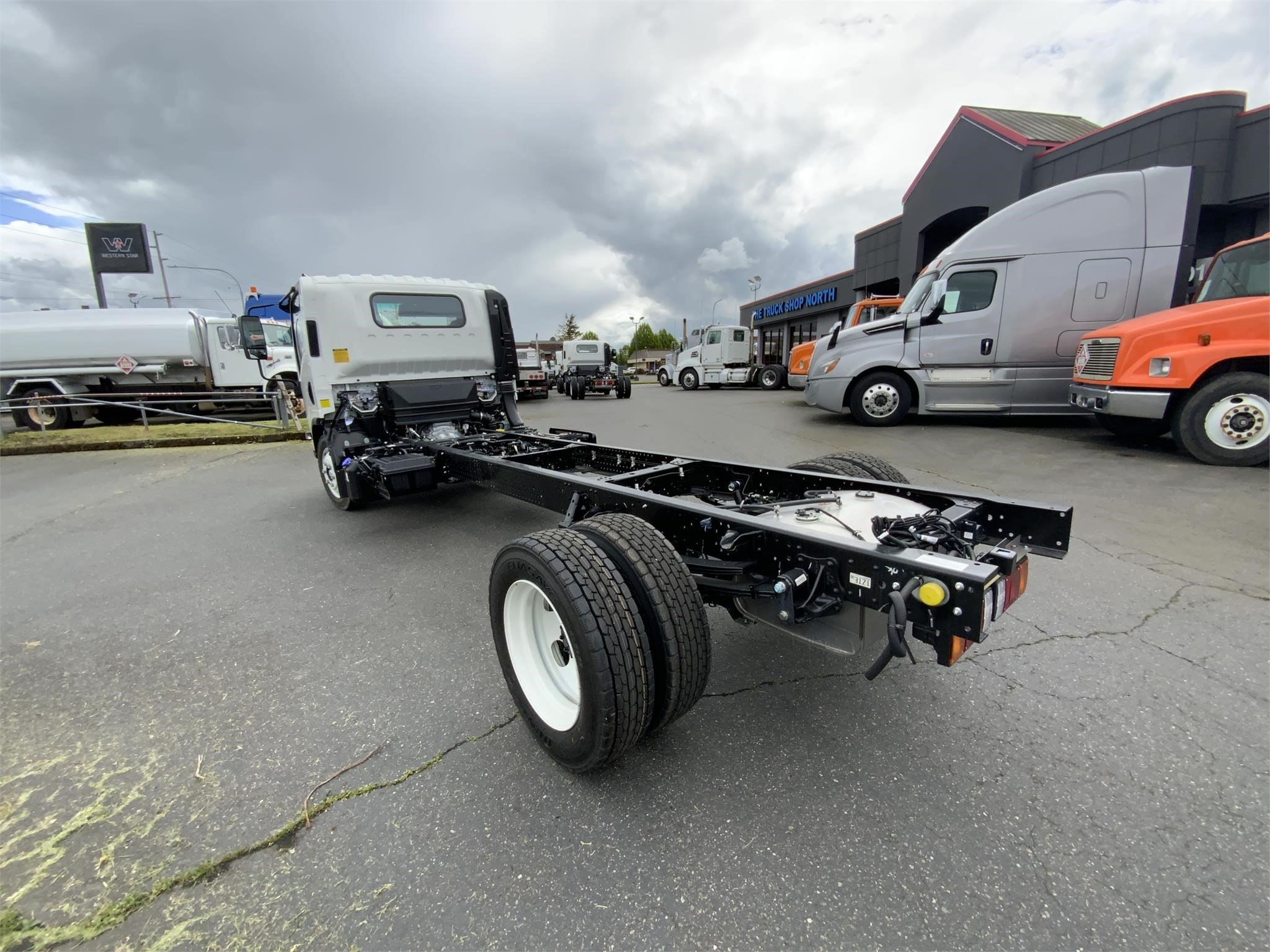 2024 HINO S5 9003793223 2024 HINO S5 9003793223