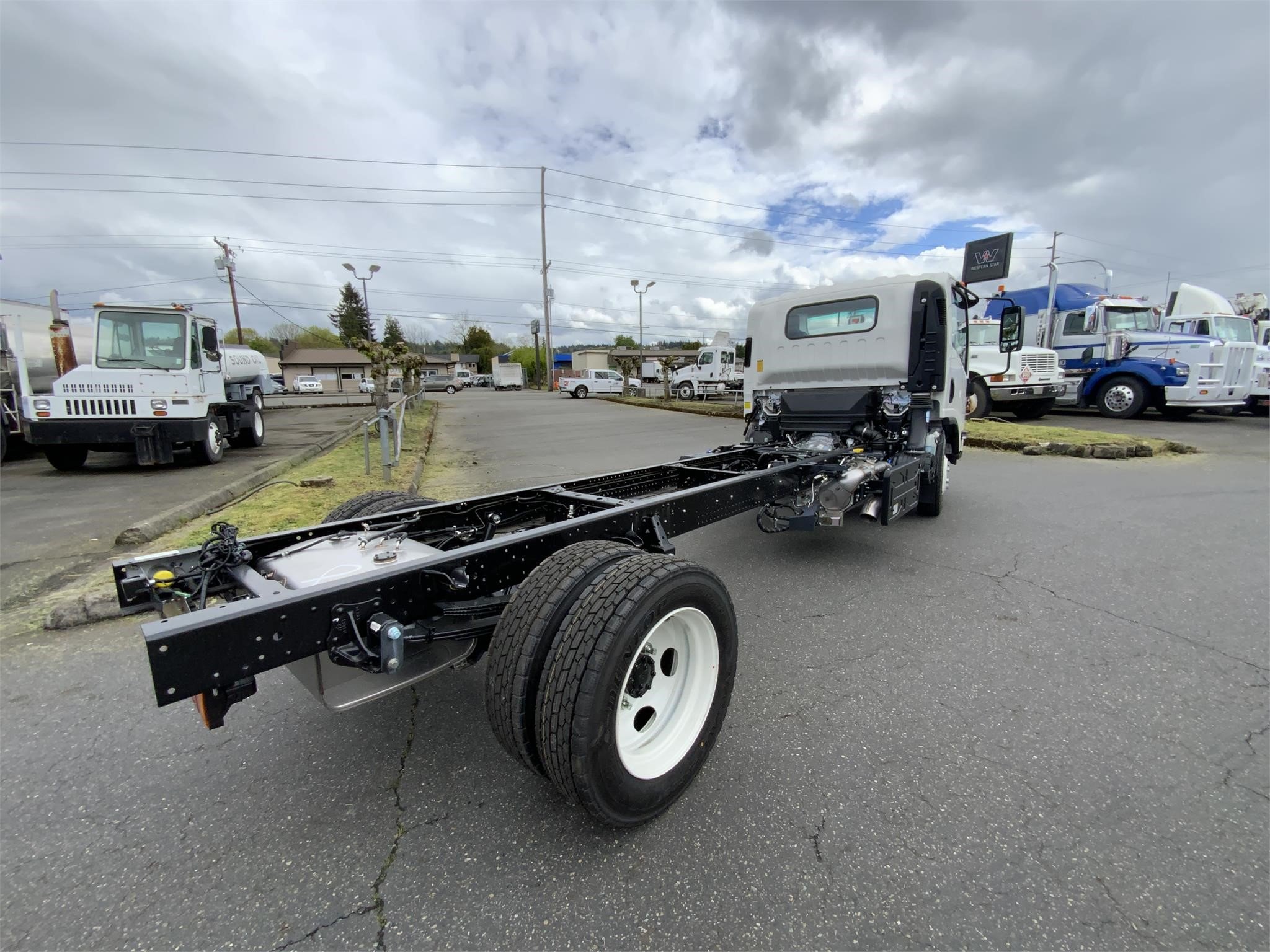 2024 HINO S5 9003793256 2024 HINO S5 9003793256