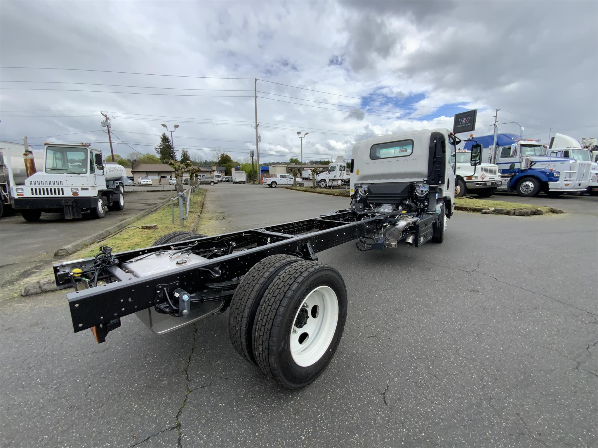 2024 HINO S5 9003793256 2024 HINO S5 9003793256