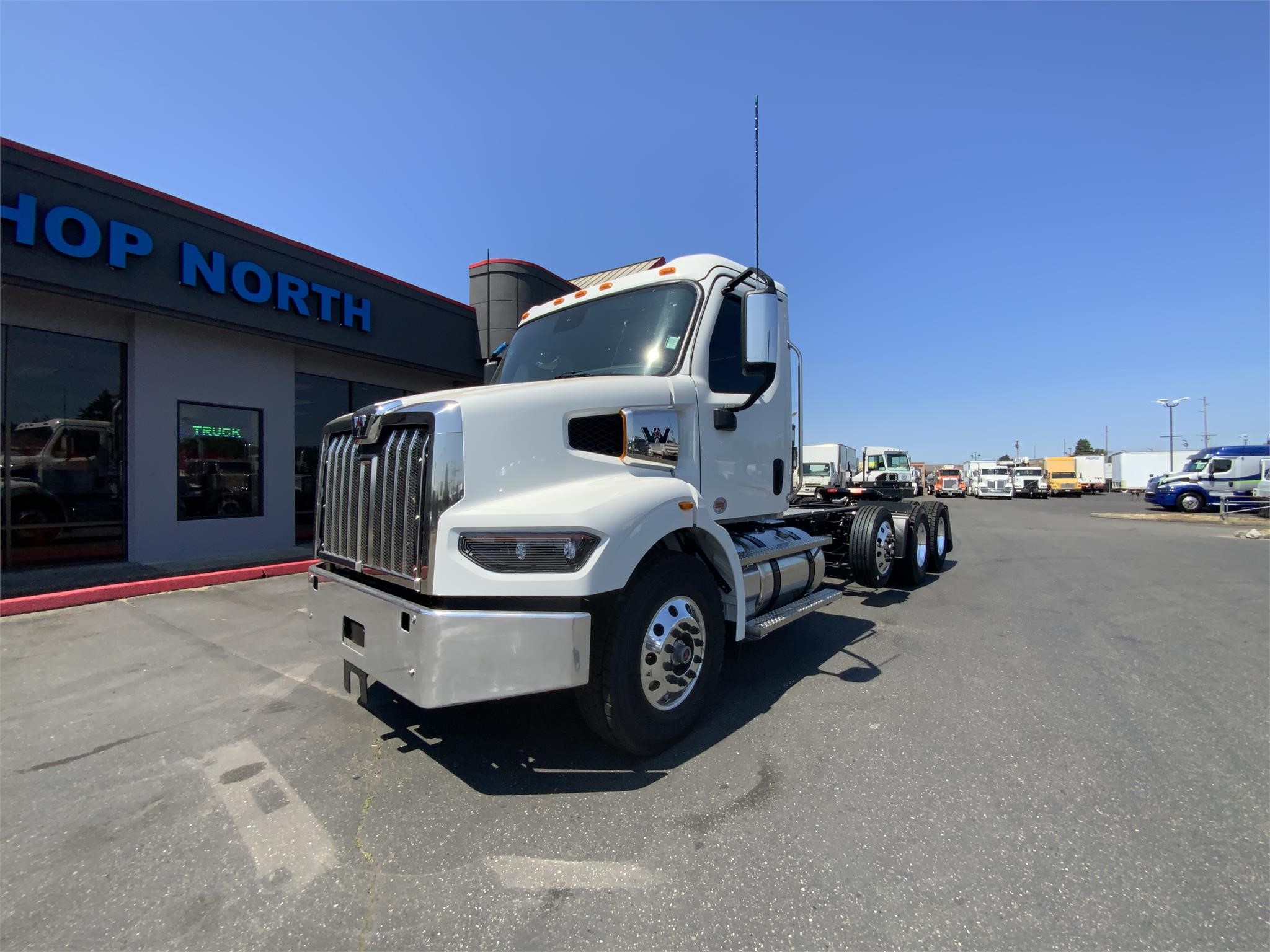 2025 WESTERN STAR 47X 9015306838 2025 WESTERN STAR 47X 9015306838