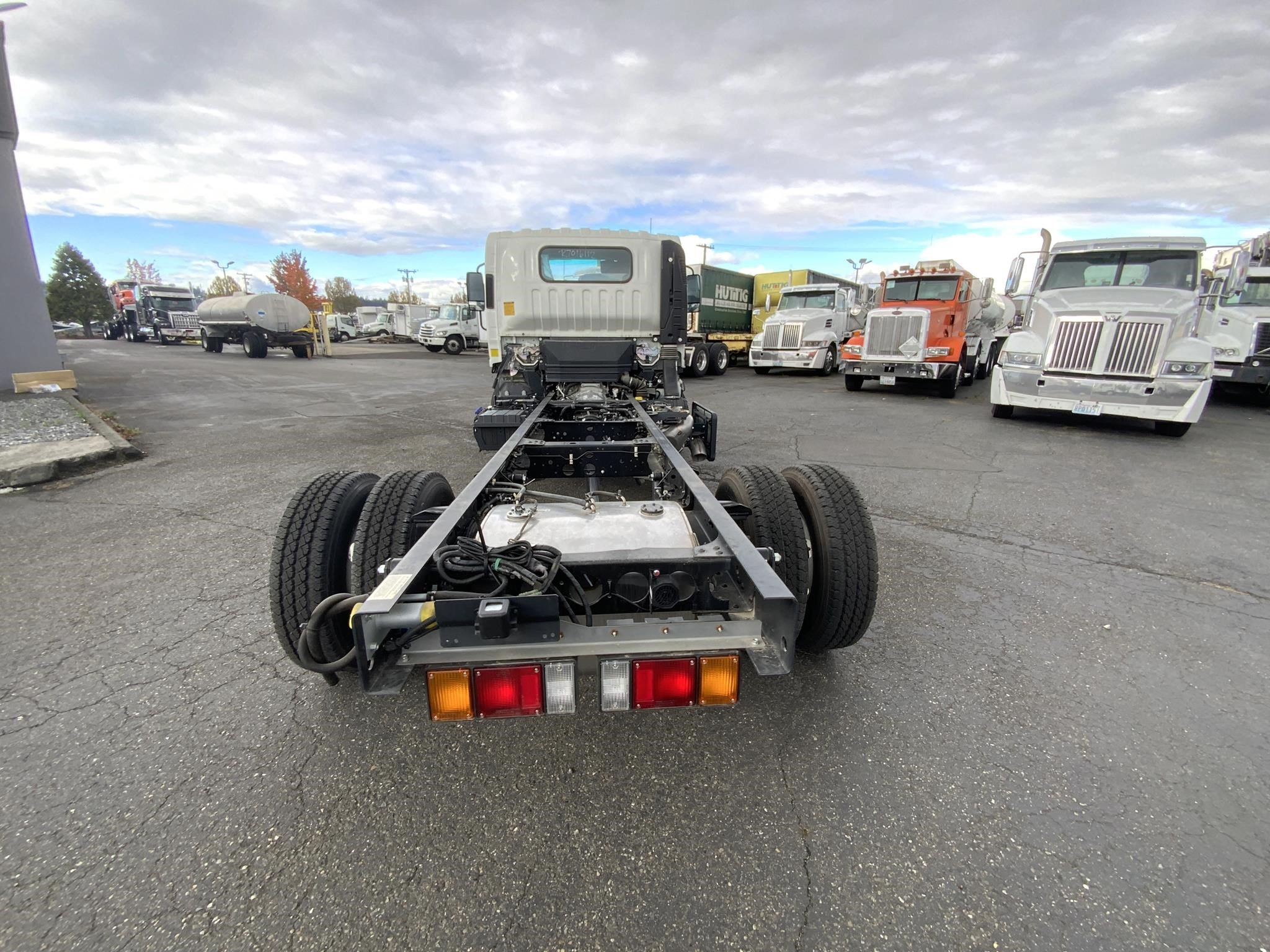 2024 HINO S4 9026833498 2024 HINO S4 9026833498