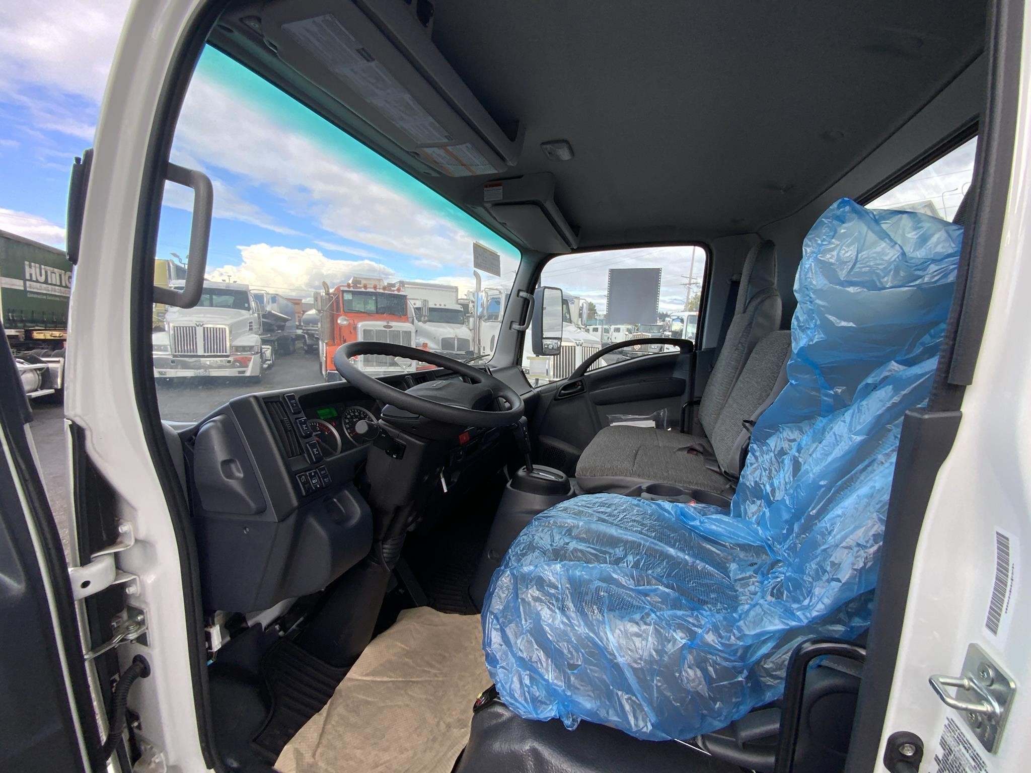 2024 HINO S4 9026838940 2024 HINO S4 9026838940