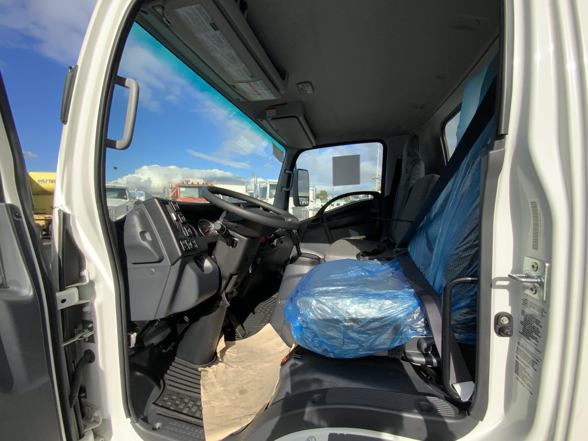 2024 HINO S4 9026841287 2024 HINO S4 9026841287