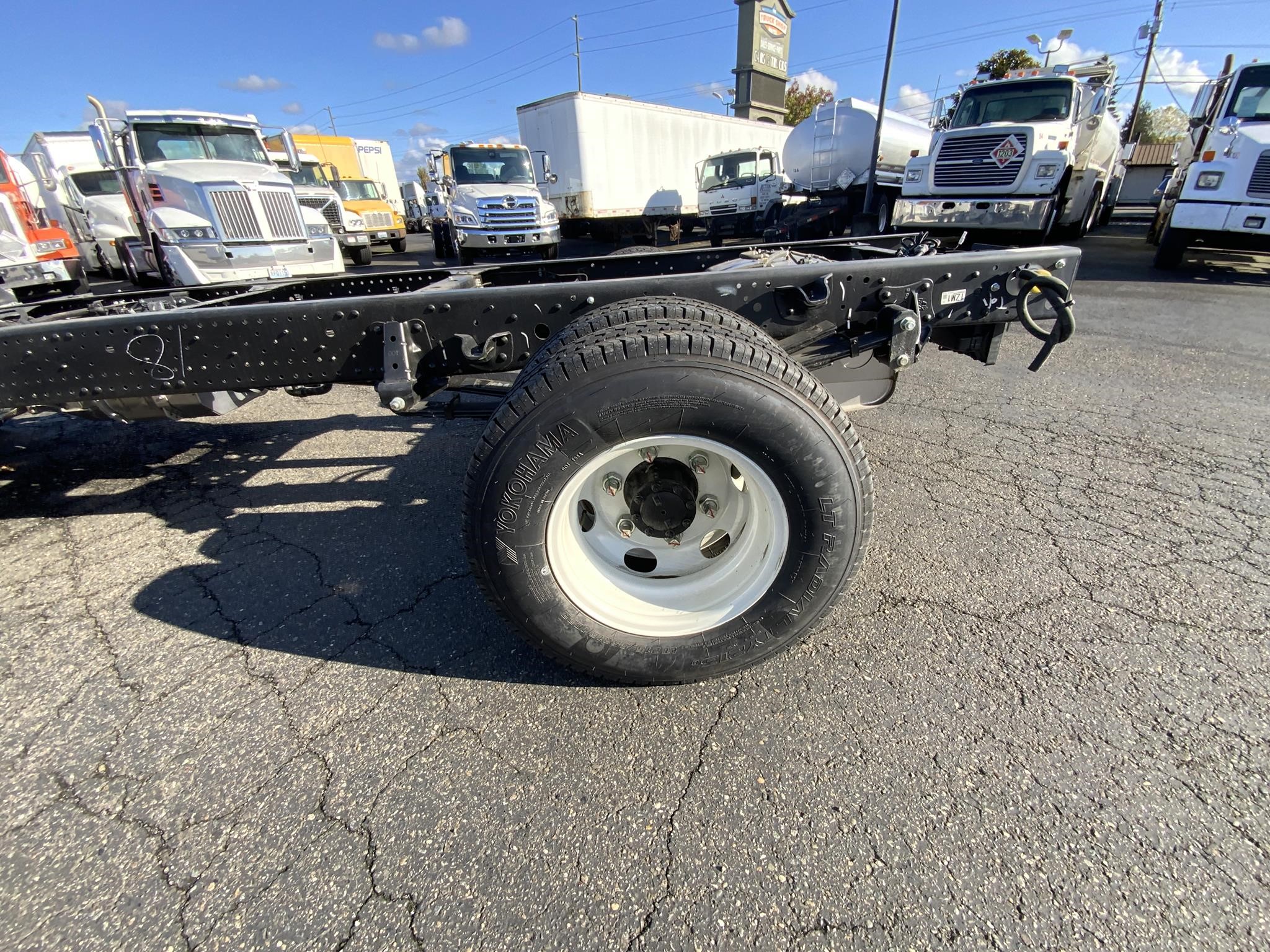 2024 HINO S4 9027341034 2024 HINO S4 9027341034