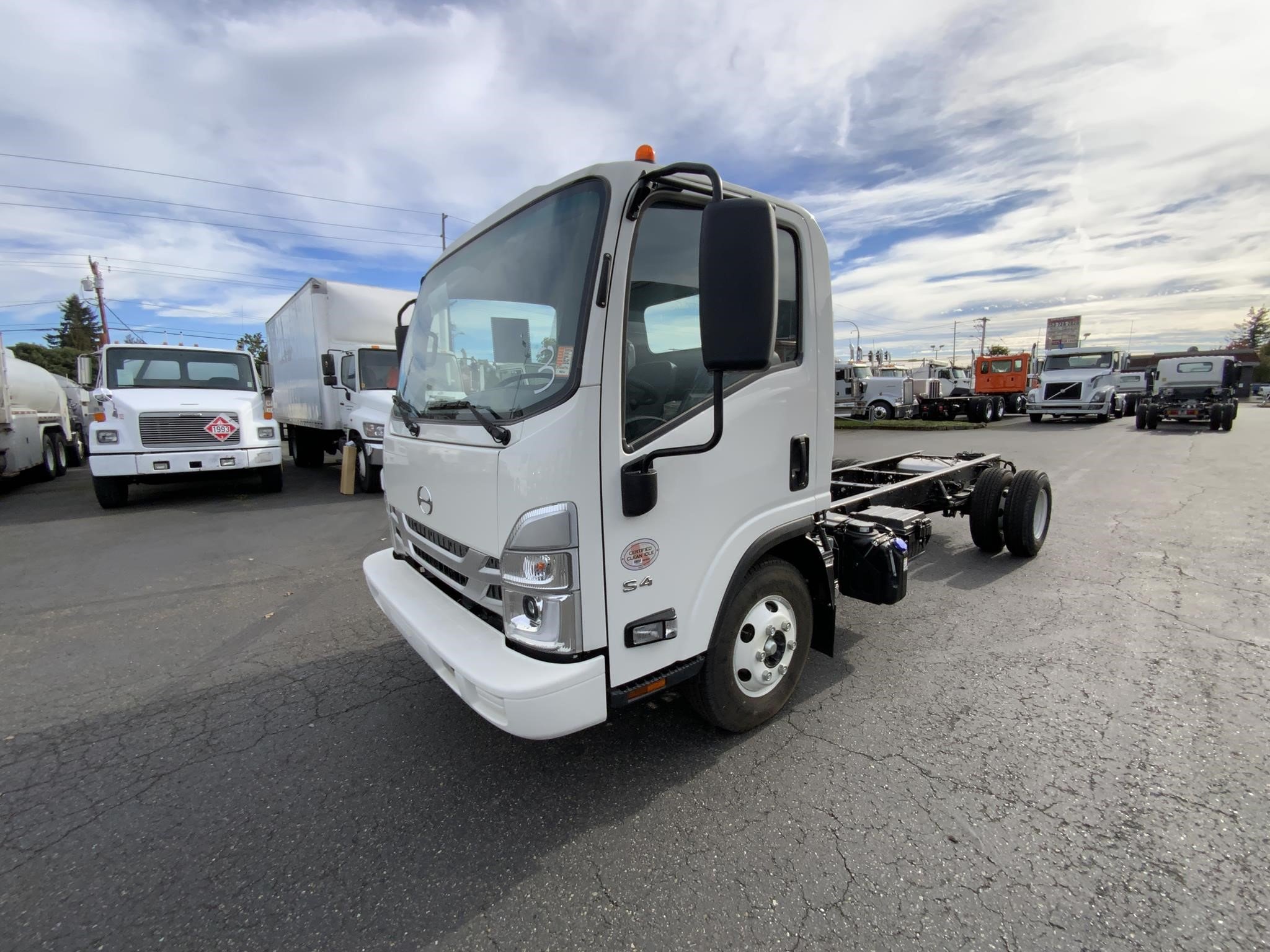 2024 HINO S4 9027837216 2024 HINO S4 9027837216