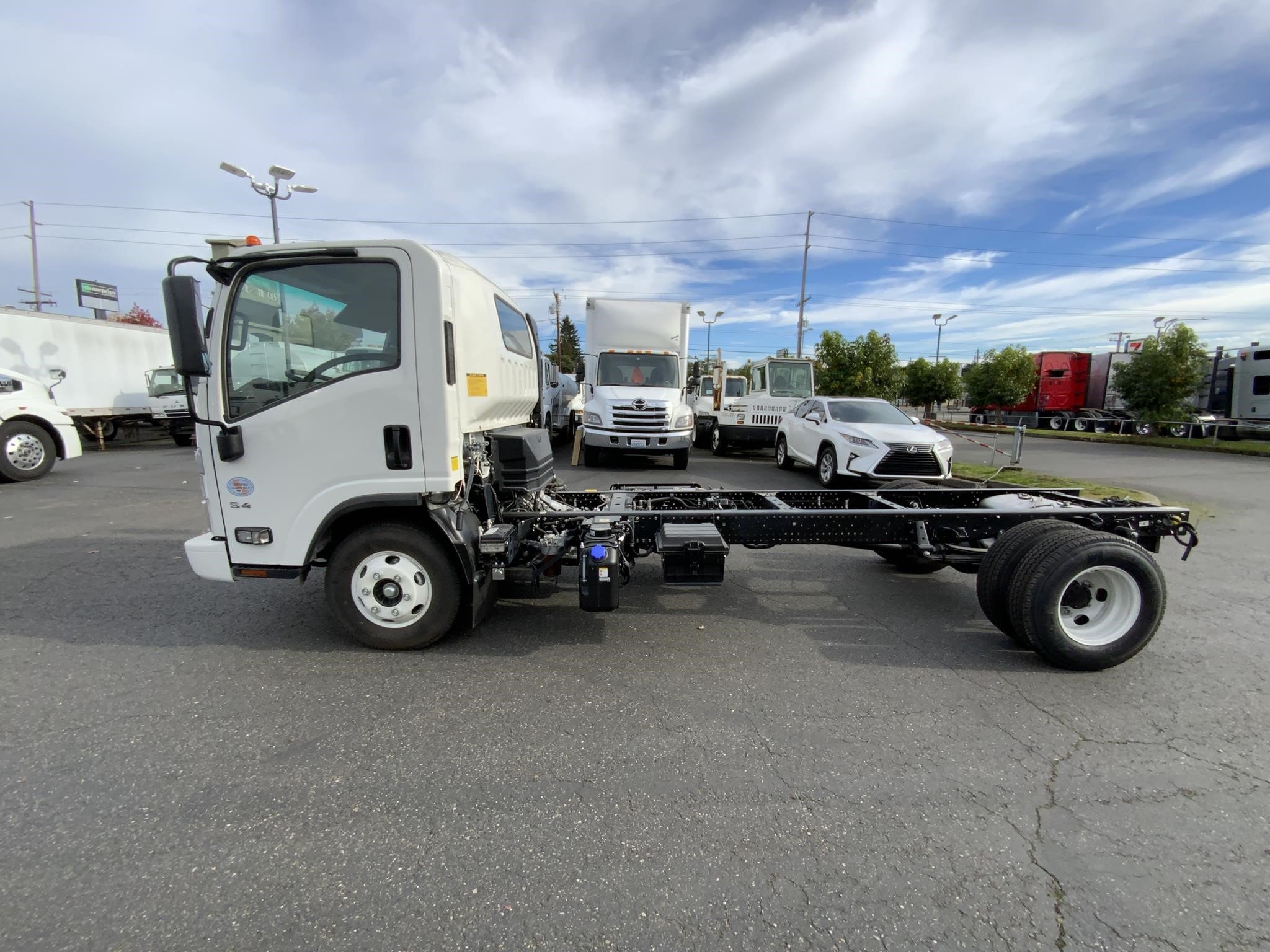 2024 HINO S4 9027837218 2024 HINO S4 9027837218