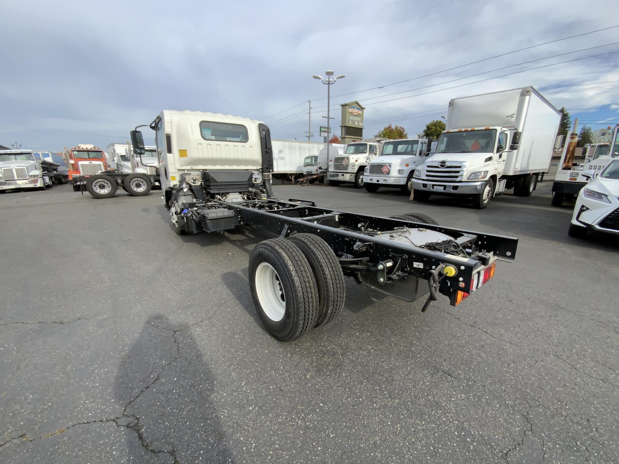 2024 HINO S4 9027837221 2024 HINO S4 9027837221