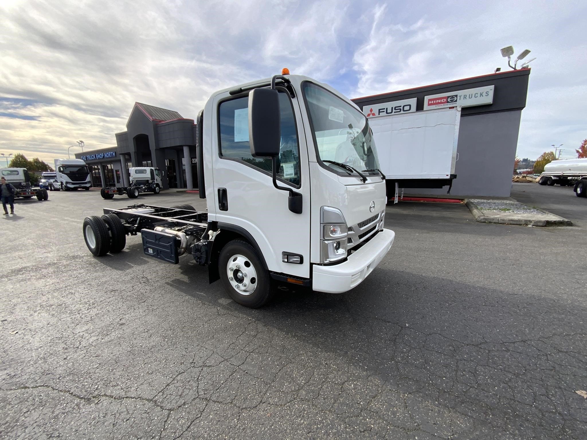 2024 HINO S4 9027837225 2024 HINO S4 9027837225