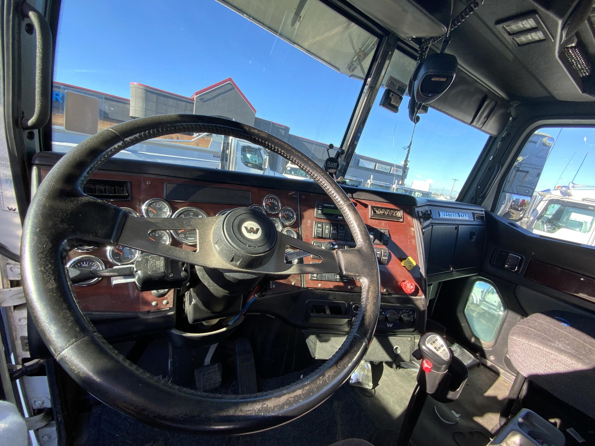 2016 WESTERN STAR 4900 9029504335 2016 WESTERN STAR 4900 9029504335