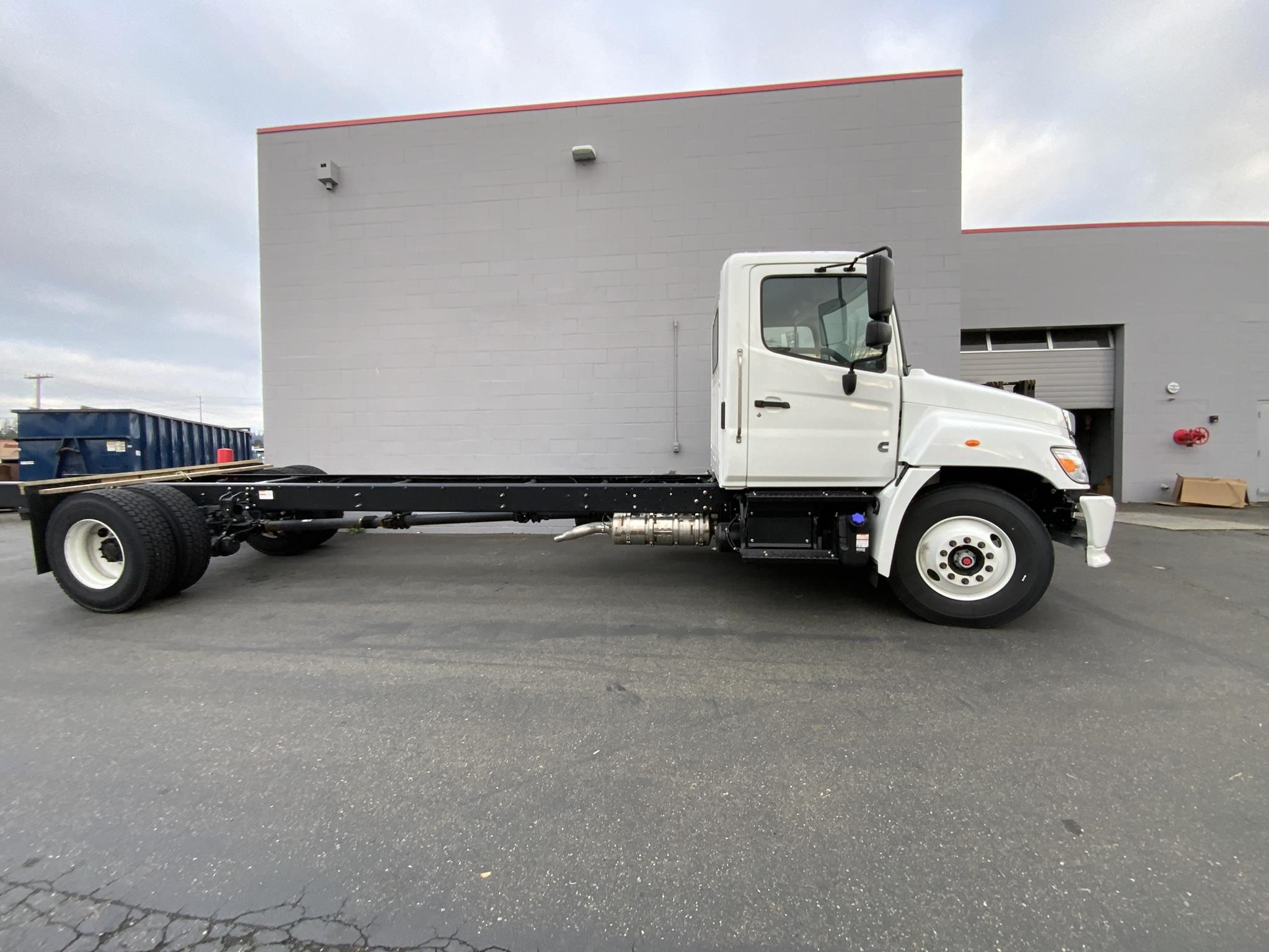 2025 HINO L6 9037848670 2025 HINO L6 9037848670