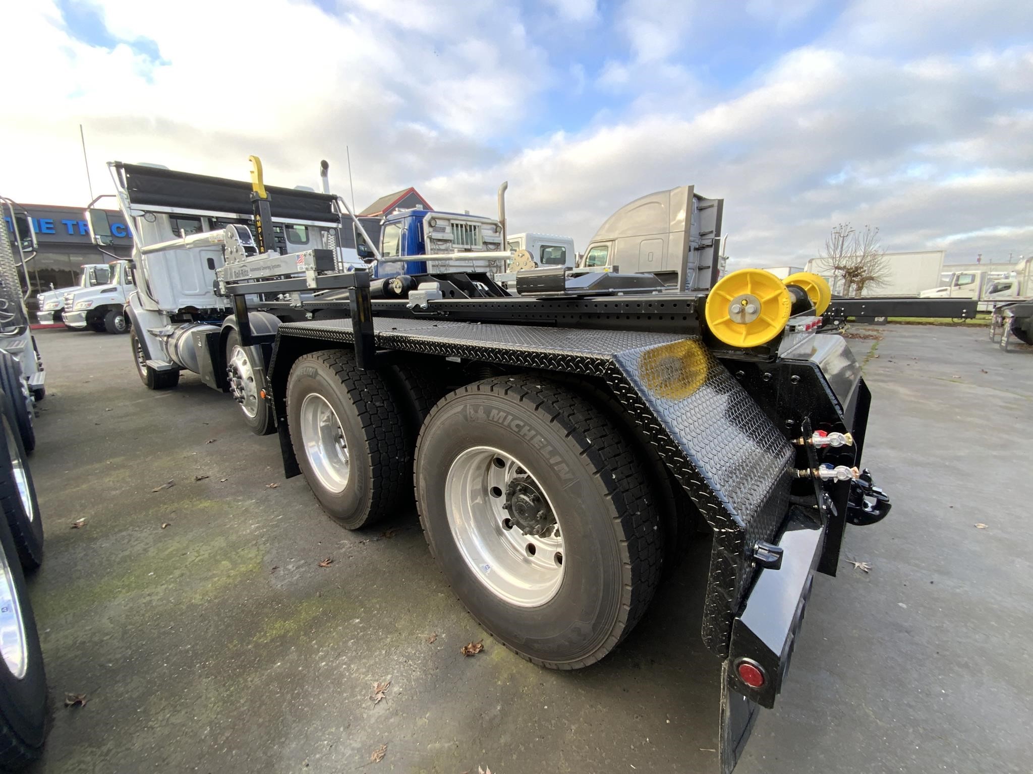 2025 WESTERN STAR 47X 9037851060 2025 WESTERN STAR 47X 9037851060