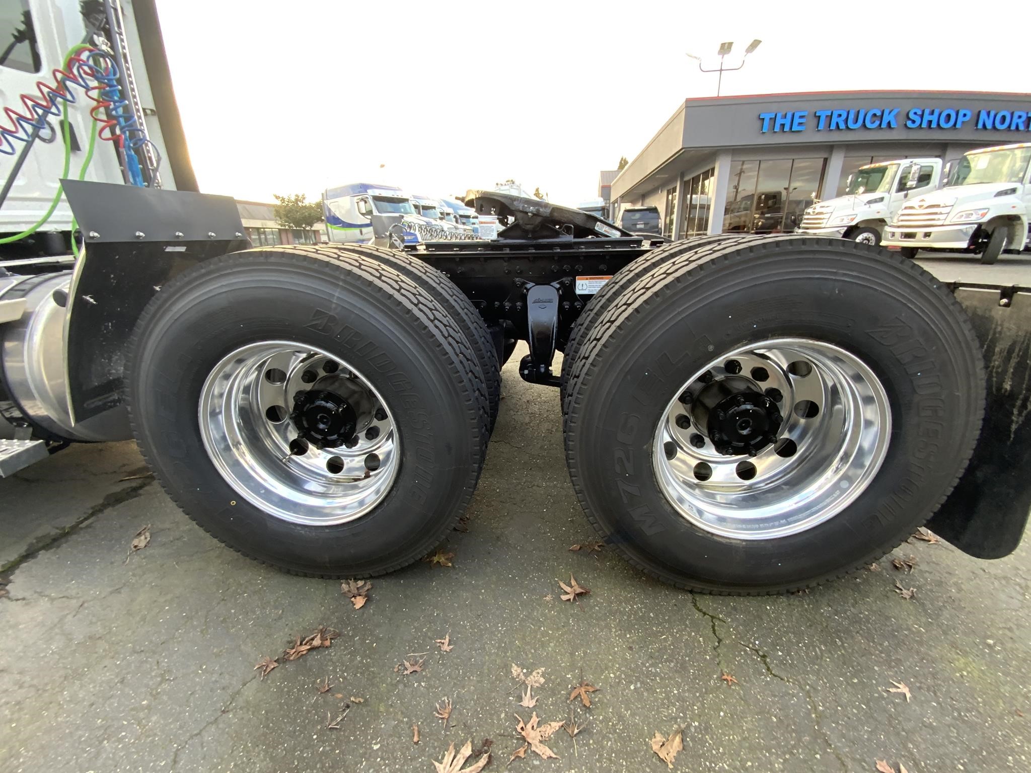 2025 WESTERN STAR 57X 9037851874 2025 WESTERN STAR 57X 9037851874