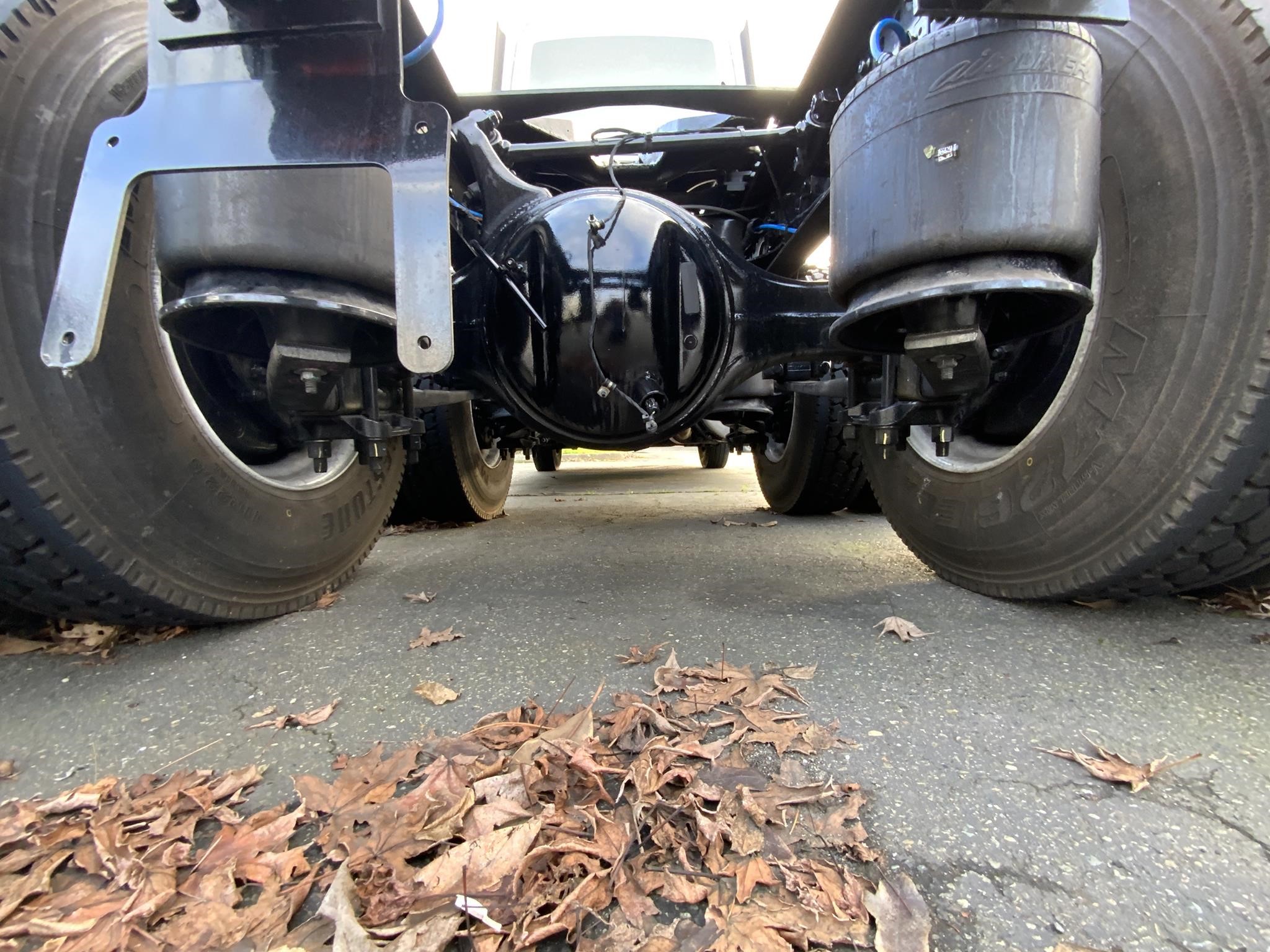 2025 WESTERN STAR 57X 9037851877 2025 WESTERN STAR 57X 9037851877