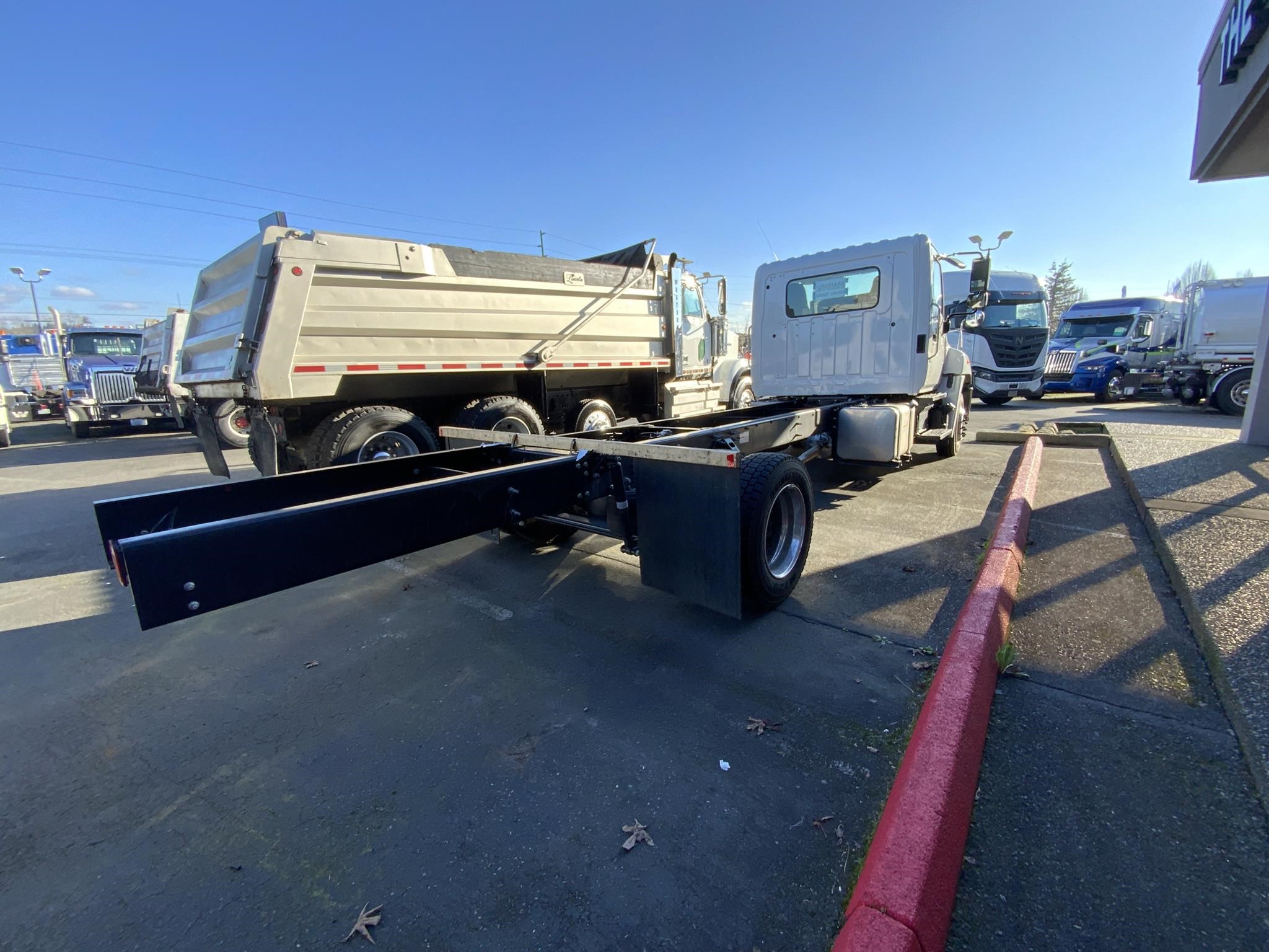 2025 HINO L6 9039206941 2025 HINO L6 9039206941