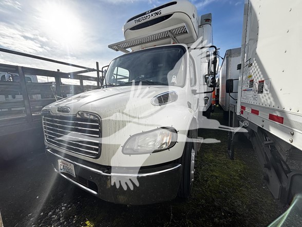 2014 FREIGHTLINER BUSINESS CLASS M2 100 9042485614 2014 FREIGHTLINER BUSINESS CLASS M2 100 9042485614