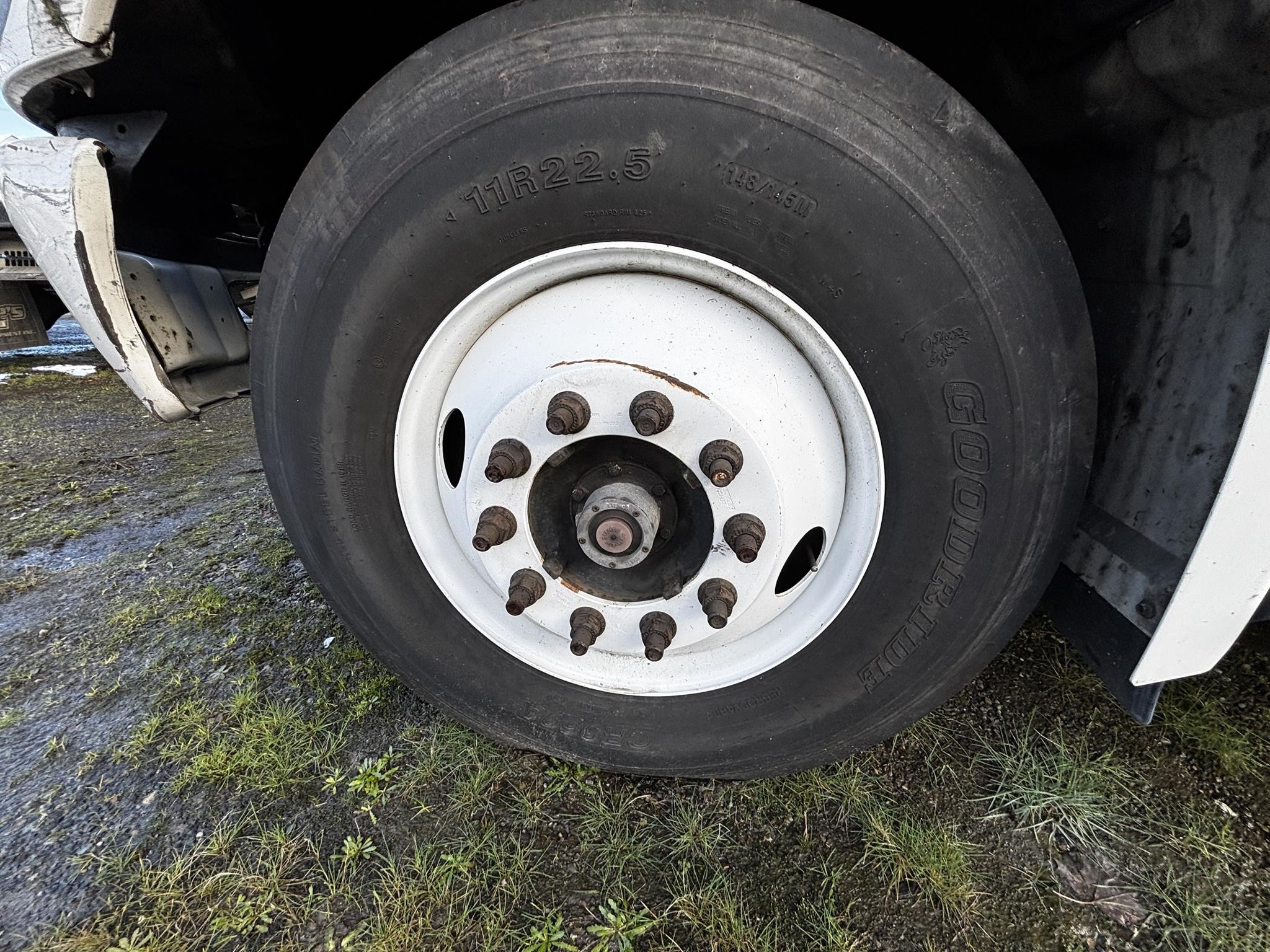 2014 HINO 268 9042485885 2014 HINO 268 9042485885