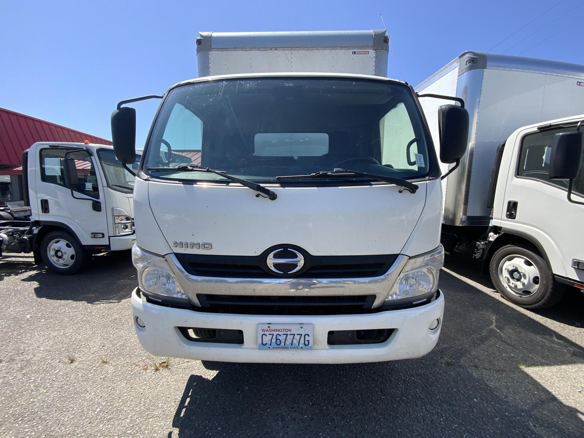 2016 HINO 155 - image 5 of 6