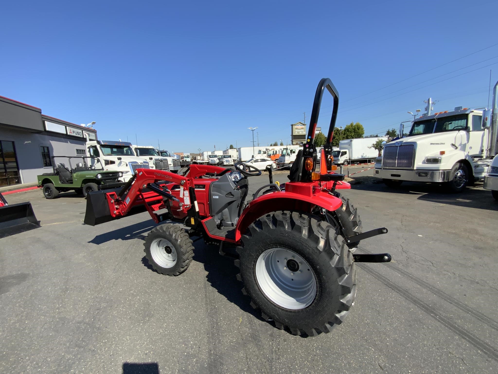 2026 MAHINDRA 1626 HST - image 5 of 6