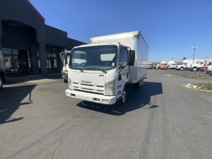 2011 ISUZU NPR 11022077886