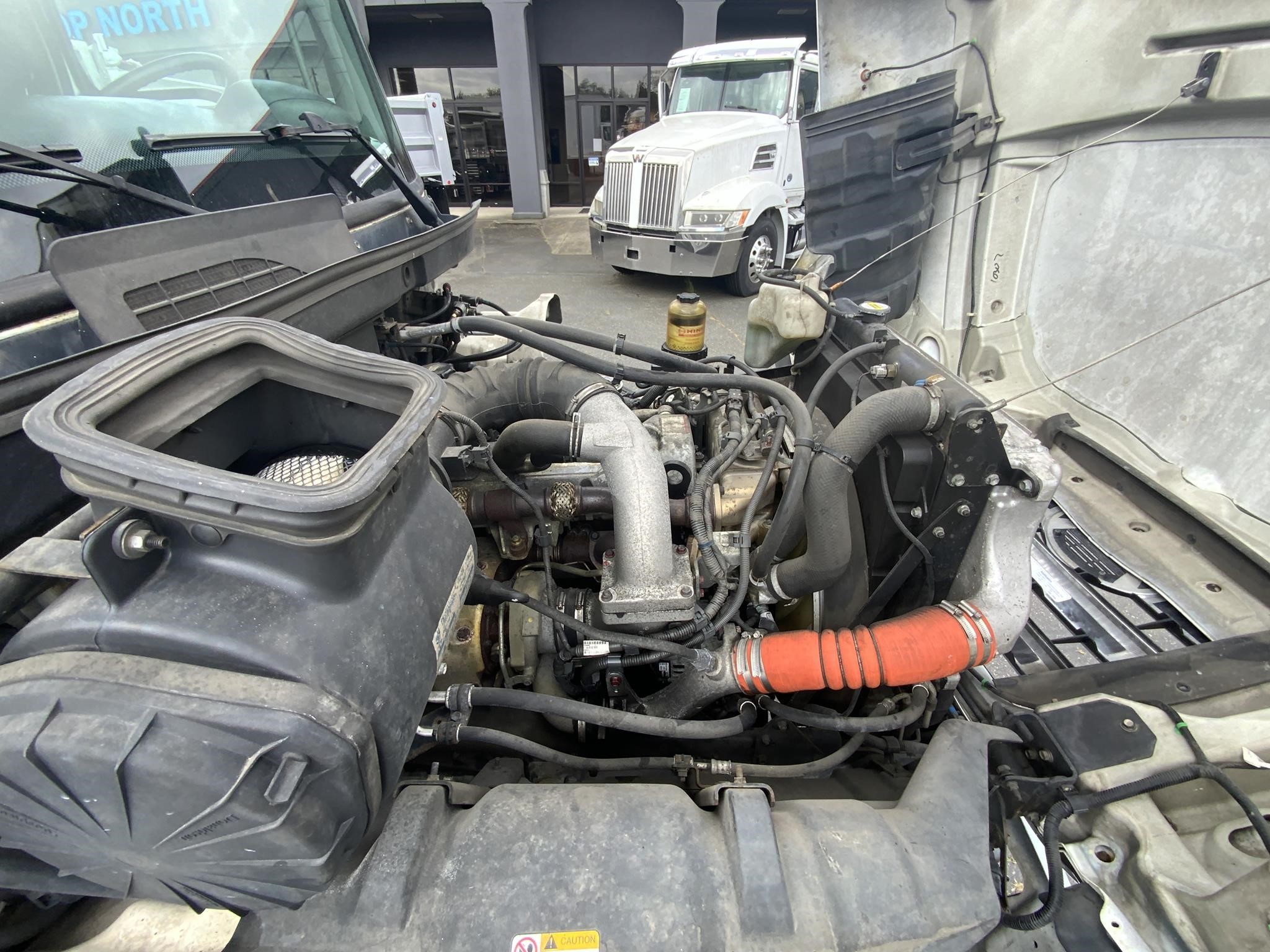 2014 HINO 268 11022098838 2014 HINO 268 11022098838
