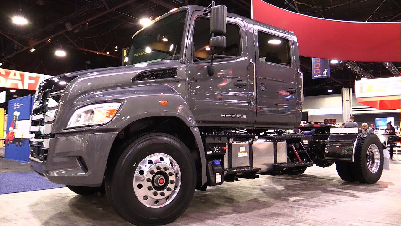 Hino XL7 & XL8 Hino XL7 & XL8 - image 2 of 2