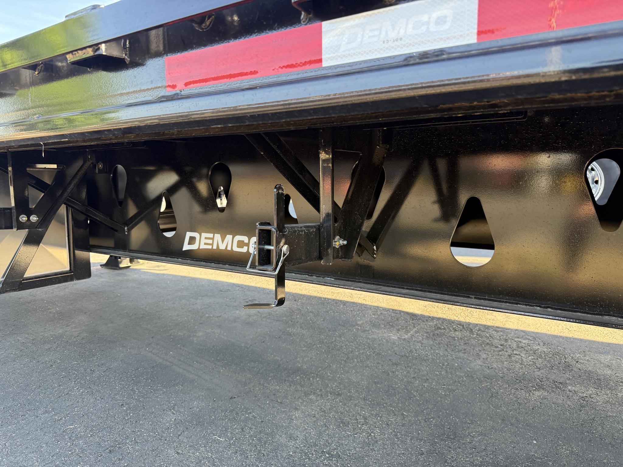 2027 DEMCO DD48-5 - image 6 of 6